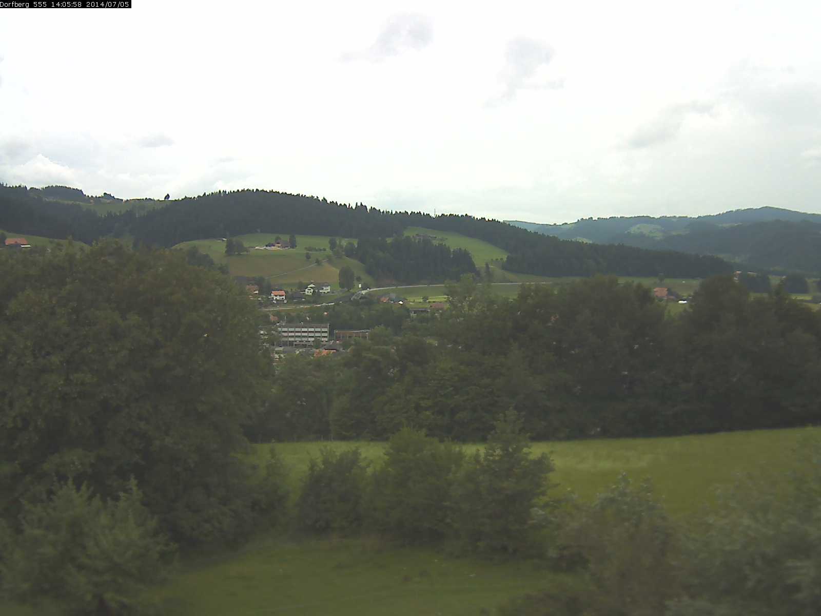 Webcam-Bild: Aussicht vom Dorfberg in Langnau 20140705-140600