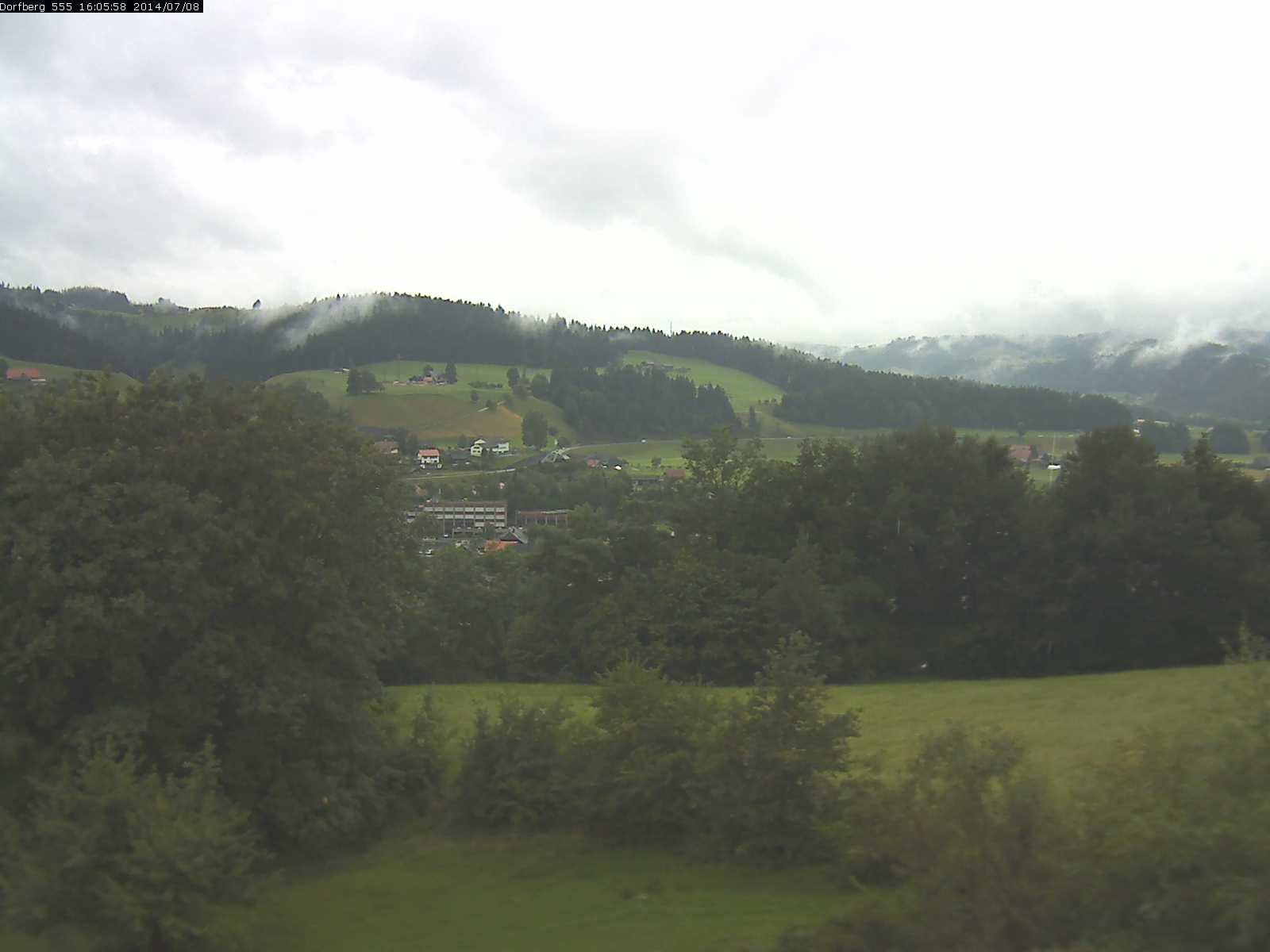 Webcam-Bild: Aussicht vom Dorfberg in Langnau 20140708-160600