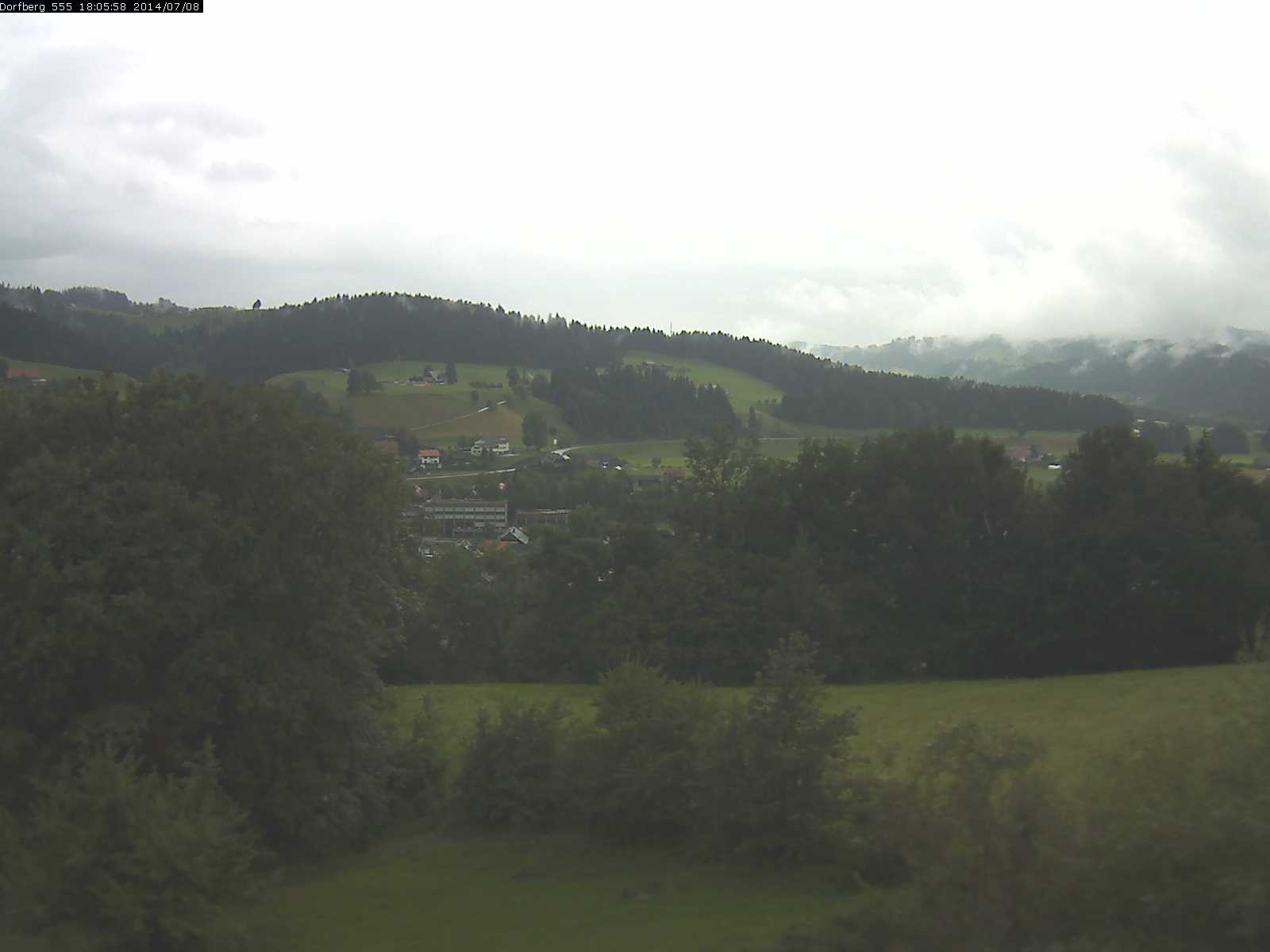 Webcam-Bild: Aussicht vom Dorfberg in Langnau 20140708-180600