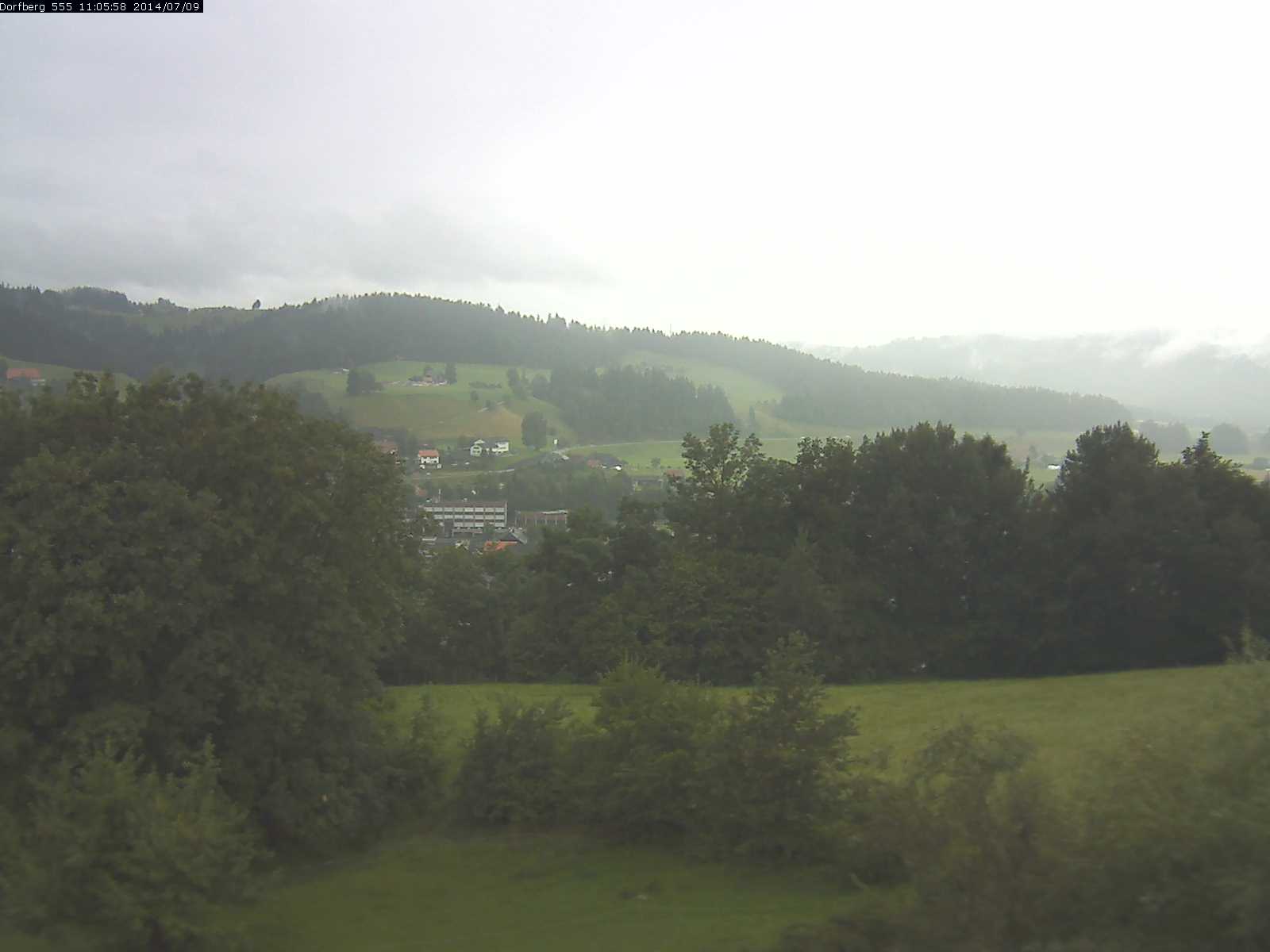 Webcam-Bild: Aussicht vom Dorfberg in Langnau 20140709-110600