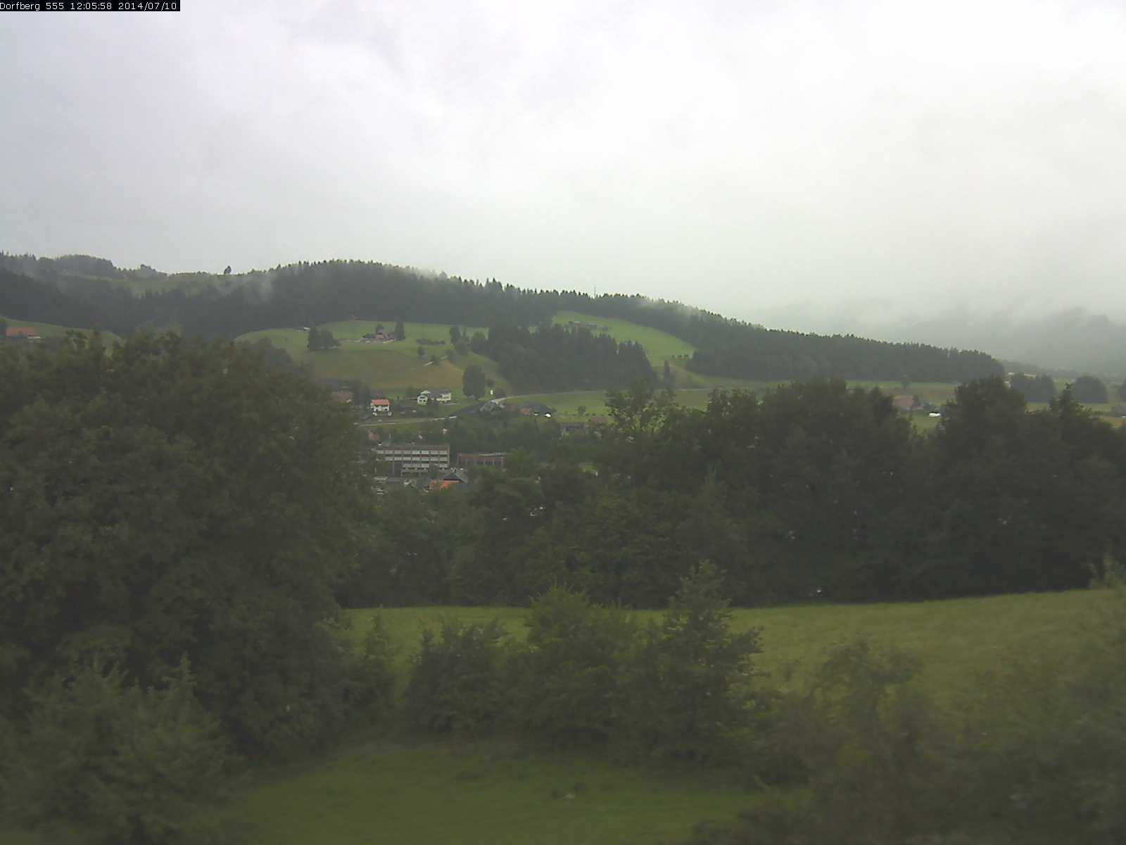 Webcam-Bild: Aussicht vom Dorfberg in Langnau 20140710-120600