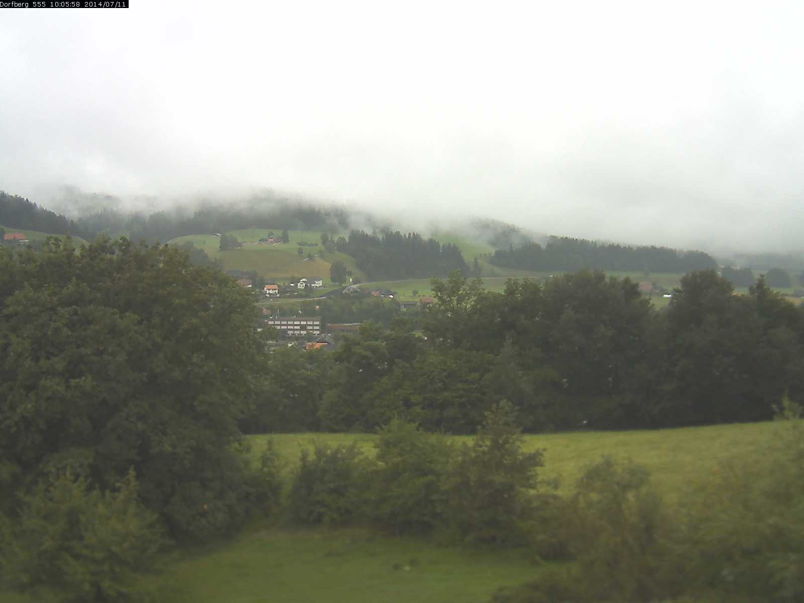 Webcam-Bild: Aussicht vom Dorfberg in Langnau 20140711-100600