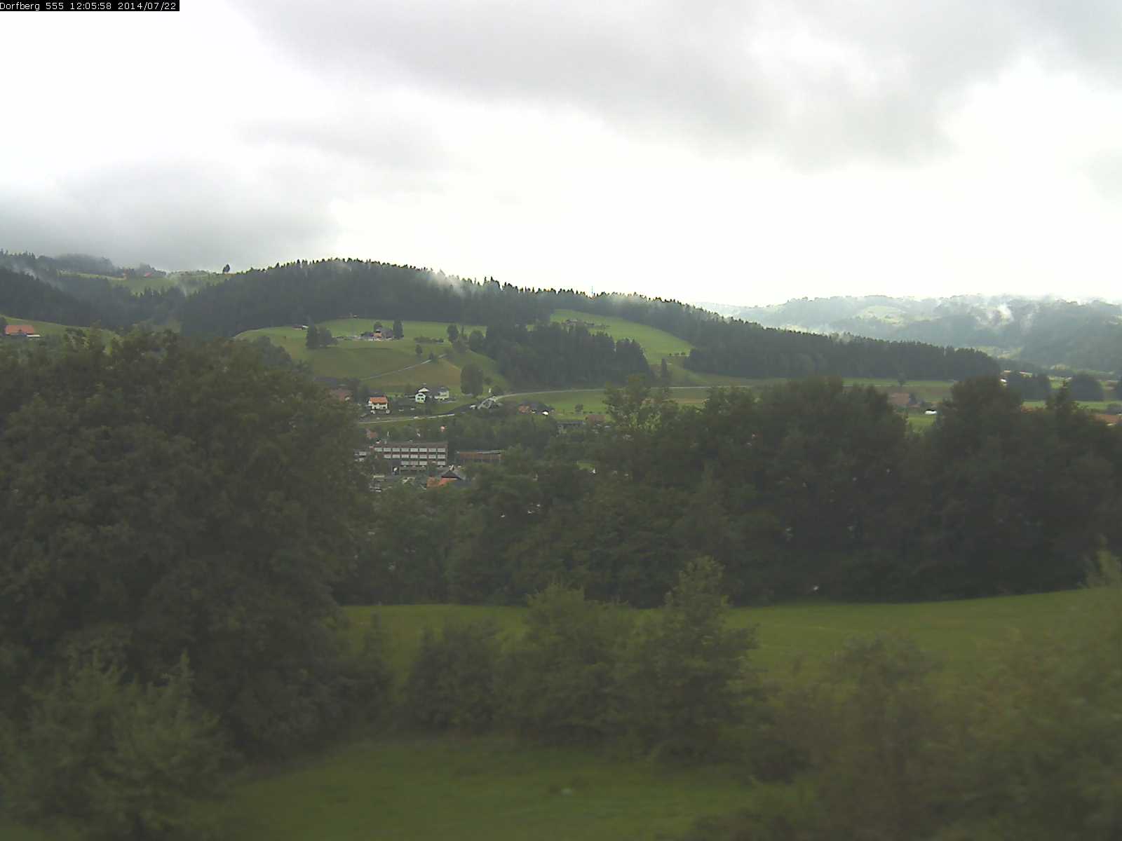 Webcam-Bild: Aussicht vom Dorfberg in Langnau 20140722-120600