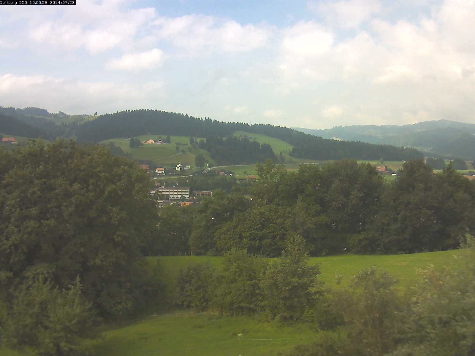 Webcam-Bild: Aussicht vom Dorfberg in Langnau 20140723-100600