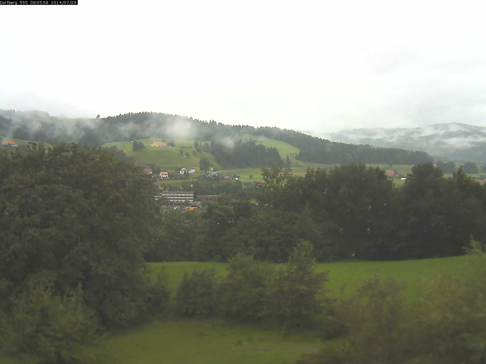 Webcam-Bild: Aussicht vom Dorfberg in Langnau 20140729-080600