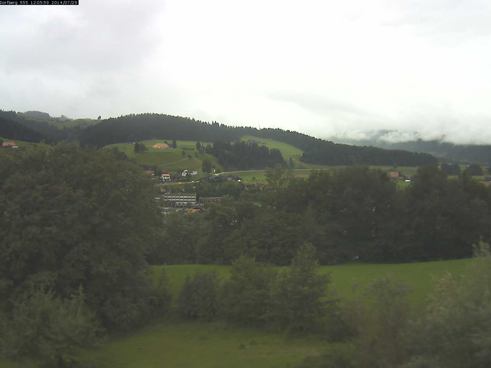 Webcam-Bild: Aussicht vom Dorfberg in Langnau 20140729-120600