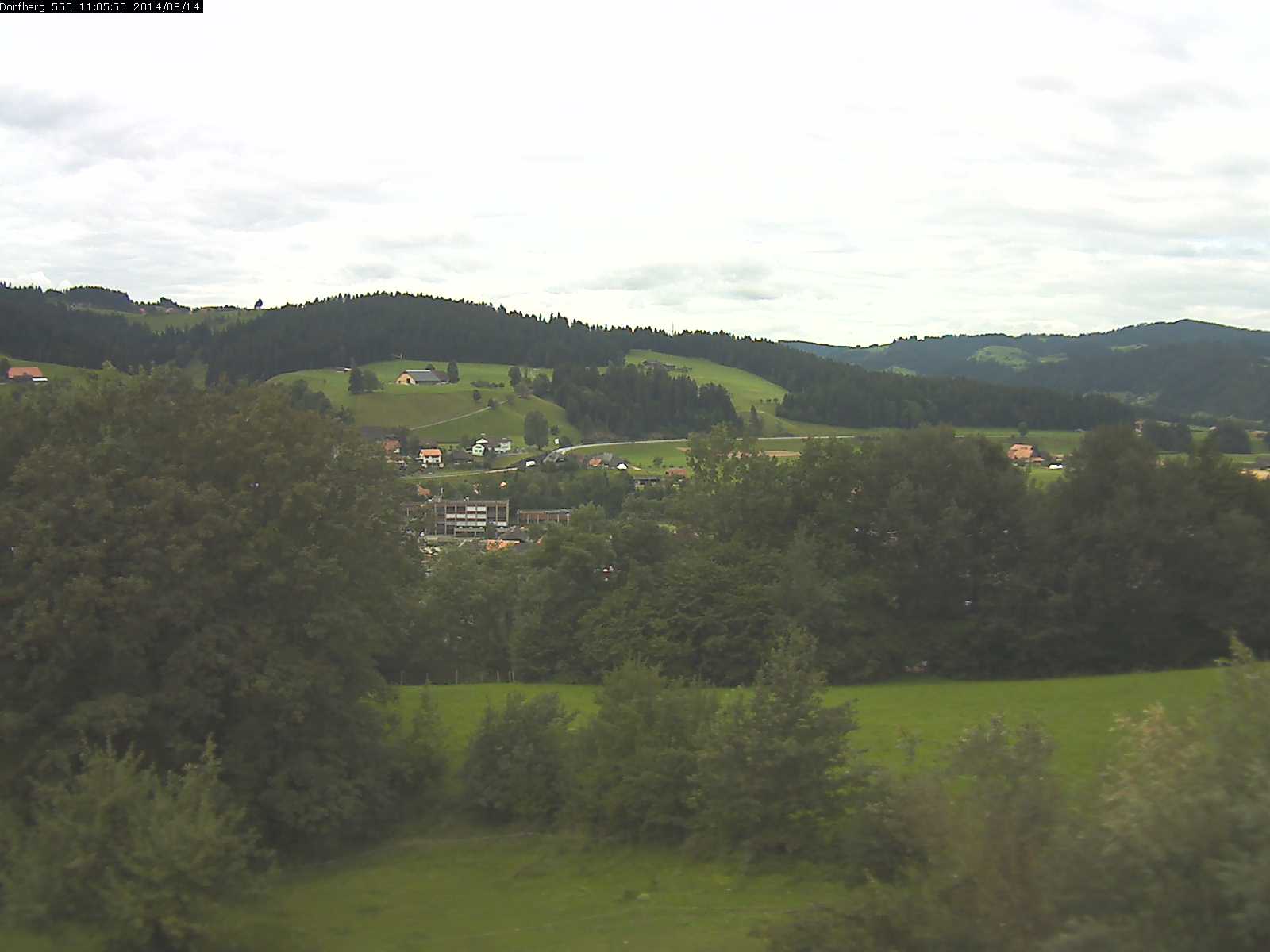 Webcam-Bild: Aussicht vom Dorfberg in Langnau 20140814-110600
