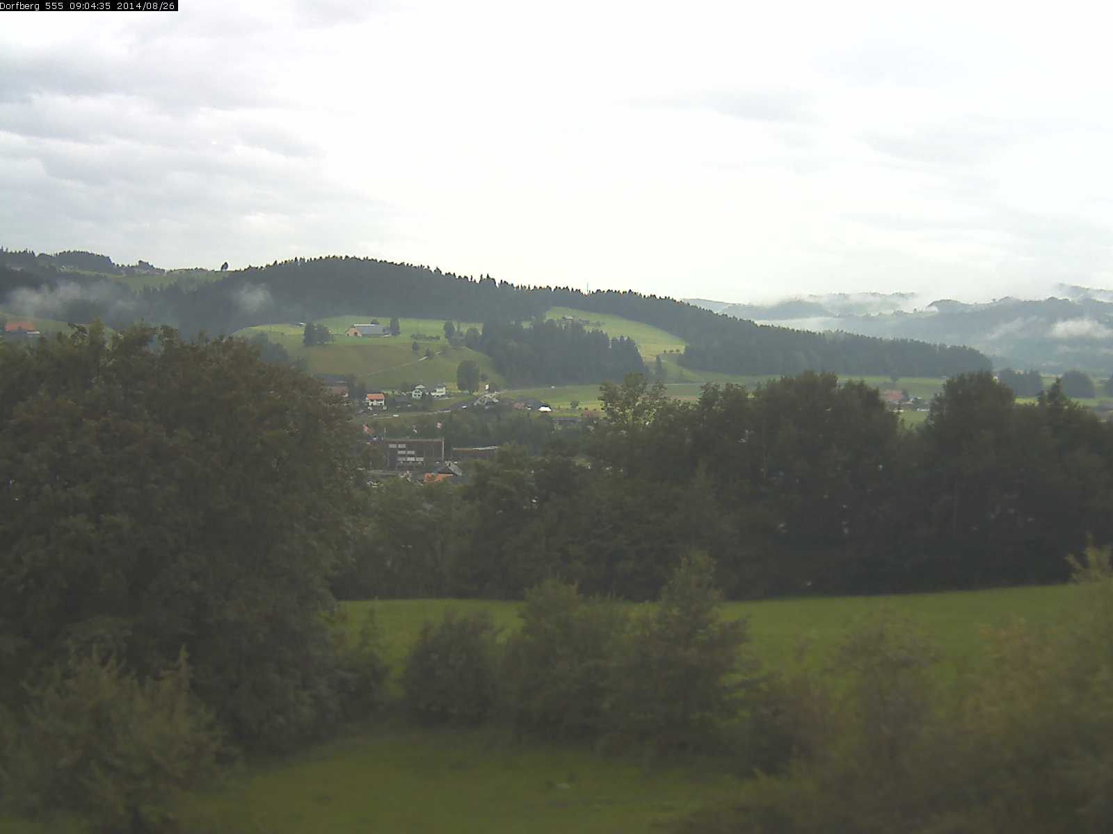 Webcam-Bild: Aussicht vom Dorfberg in Langnau 20140826-090600