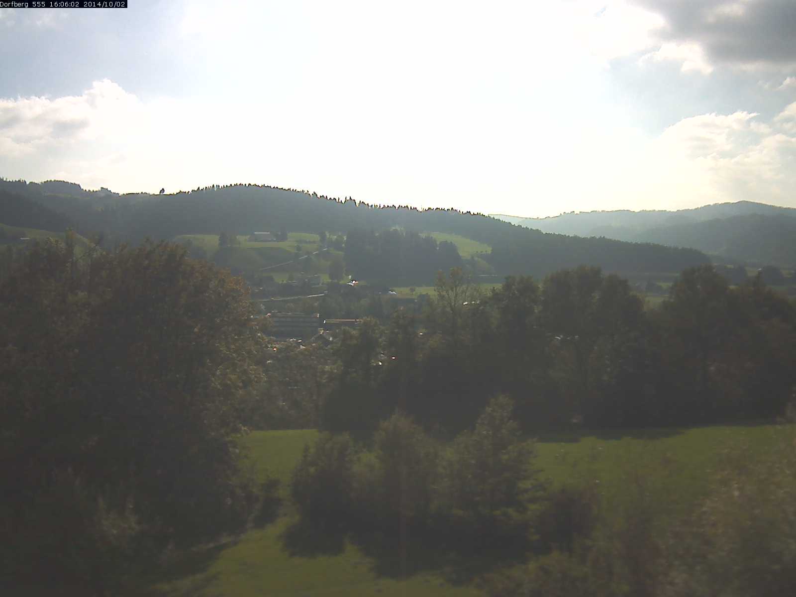 Webcam-Bild: Aussicht vom Dorfberg in Langnau 20141002-160601
