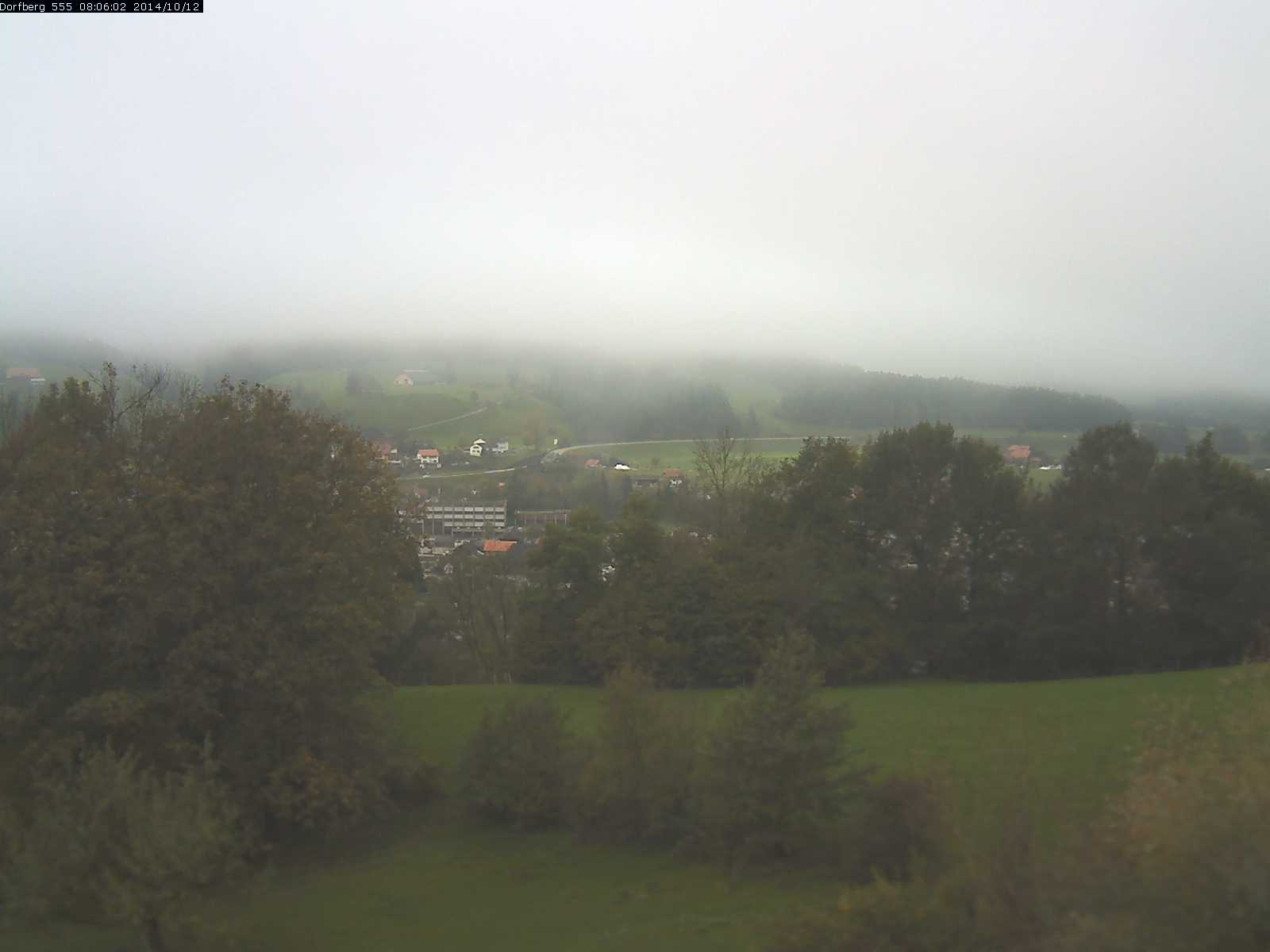 Webcam-Bild: Aussicht vom Dorfberg in Langnau 20141012-080601