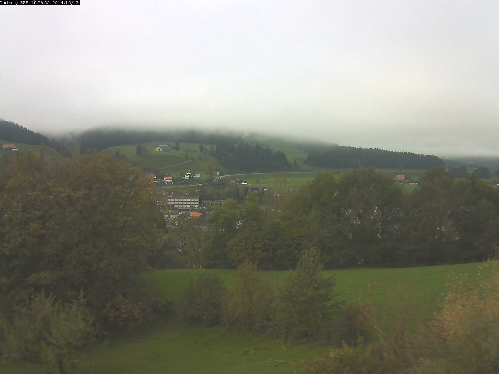Webcam-Bild: Aussicht vom Dorfberg in Langnau 20141012-100601