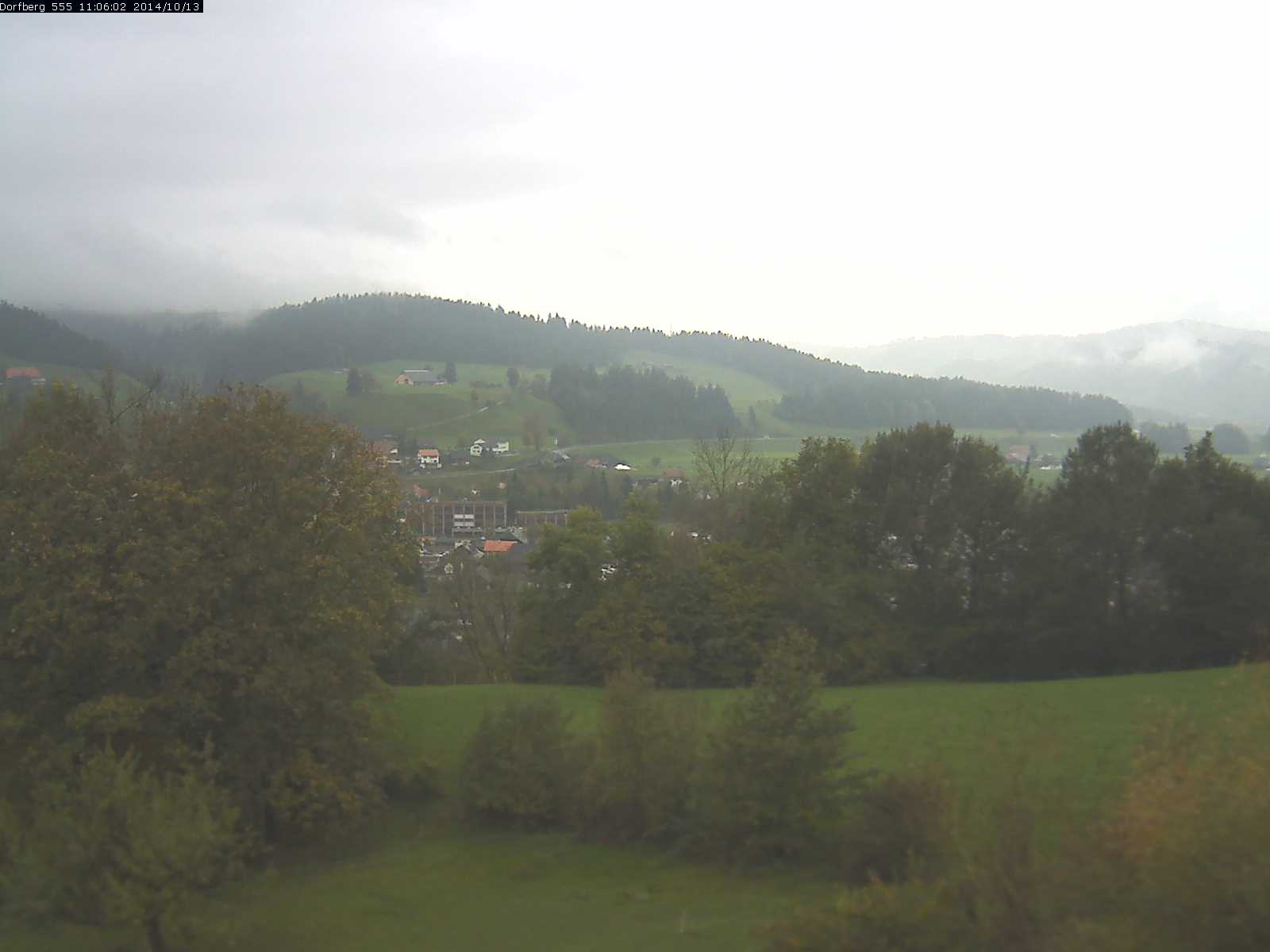Webcam-Bild: Aussicht vom Dorfberg in Langnau 20141013-110601