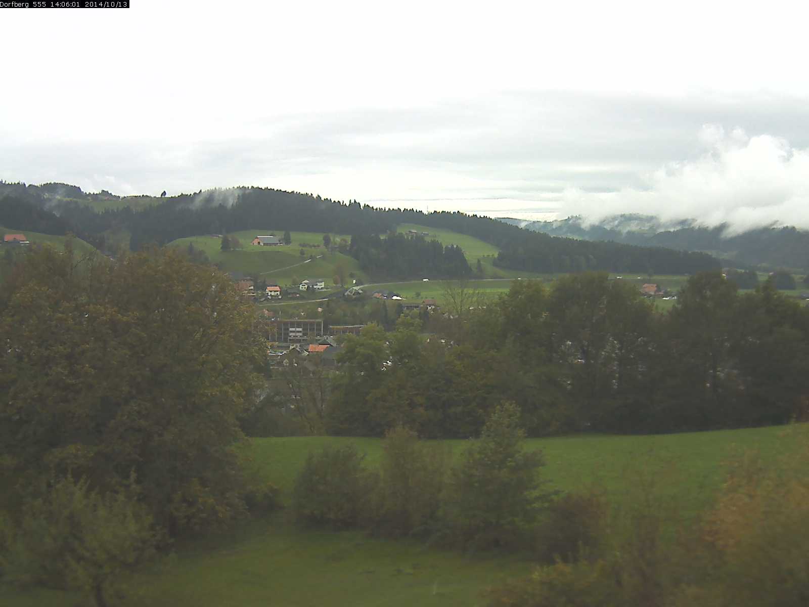 Webcam-Bild: Aussicht vom Dorfberg in Langnau 20141013-140601