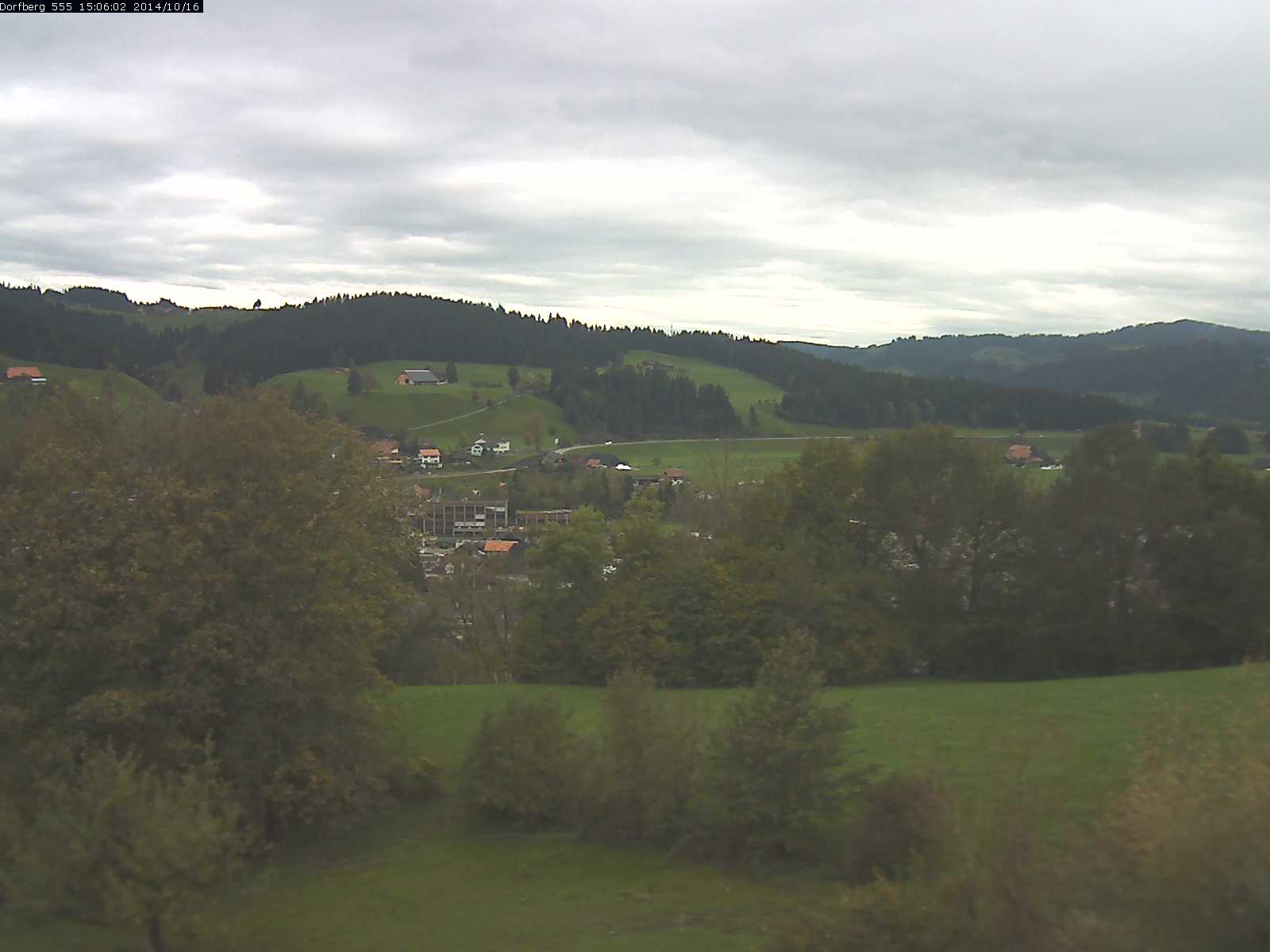 Webcam-Bild: Aussicht vom Dorfberg in Langnau 20141016-150601