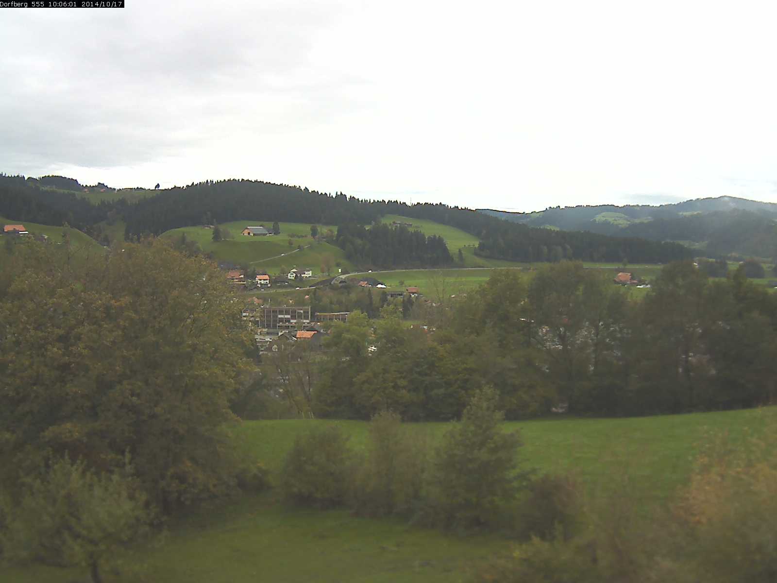 Webcam-Bild: Aussicht vom Dorfberg in Langnau 20141017-100601