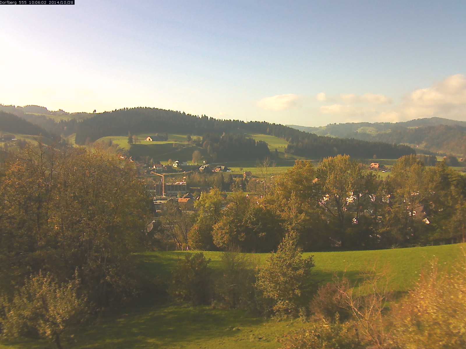 Webcam-Bild: Aussicht vom Dorfberg in Langnau 20141028-100601