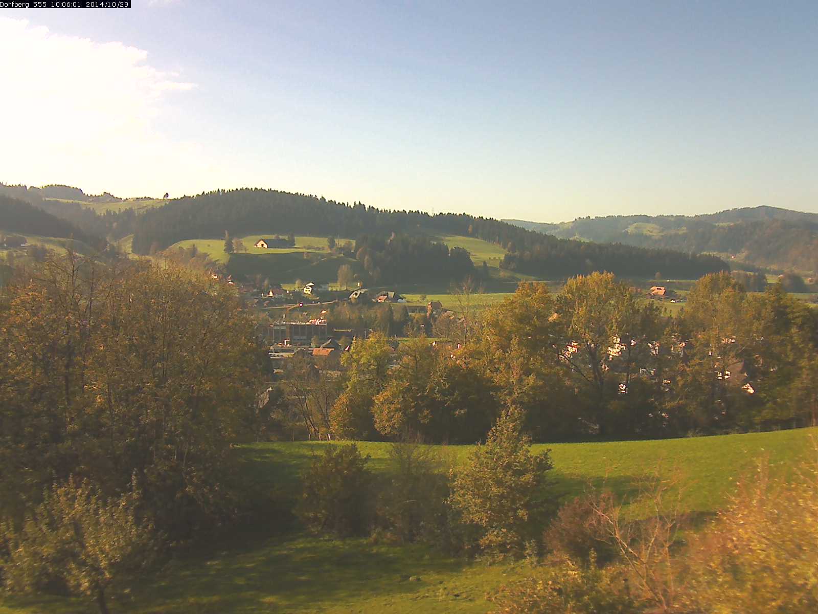 Webcam-Bild: Aussicht vom Dorfberg in Langnau 20141029-100601