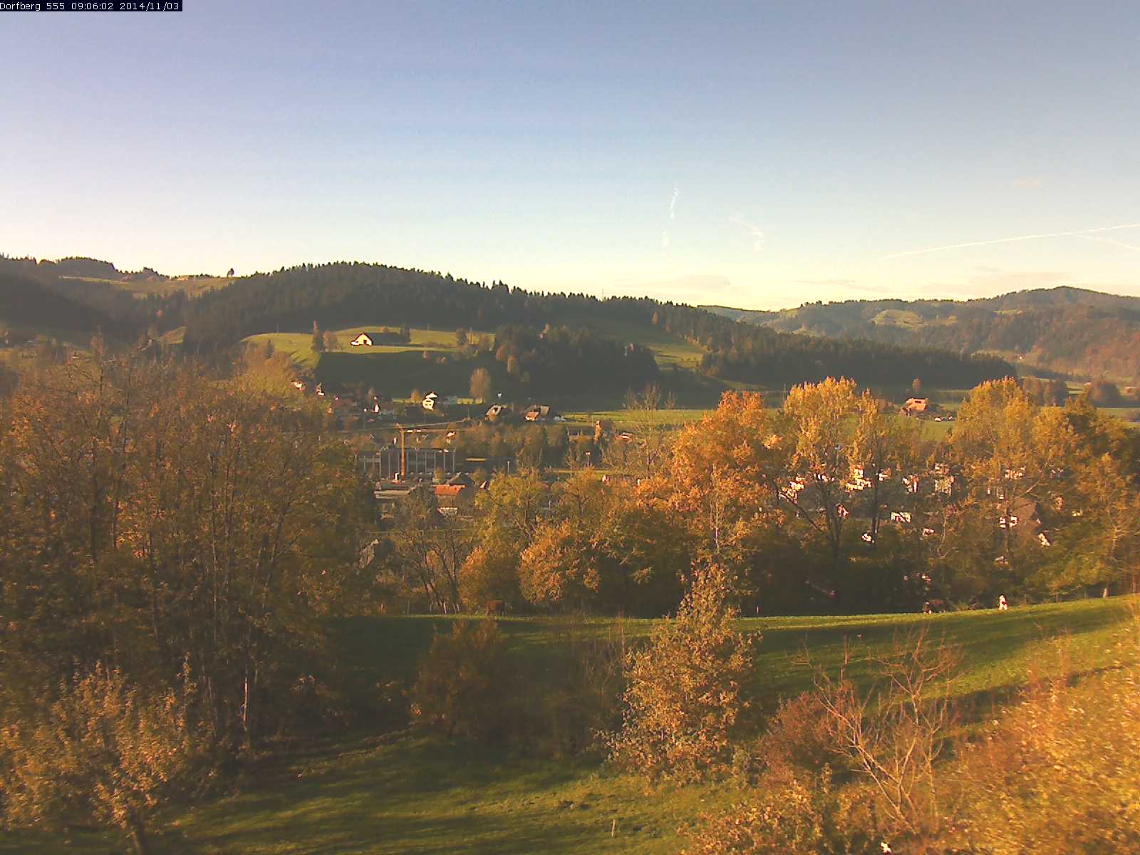 Webcam-Bild: Aussicht vom Dorfberg in Langnau 20141103-090601