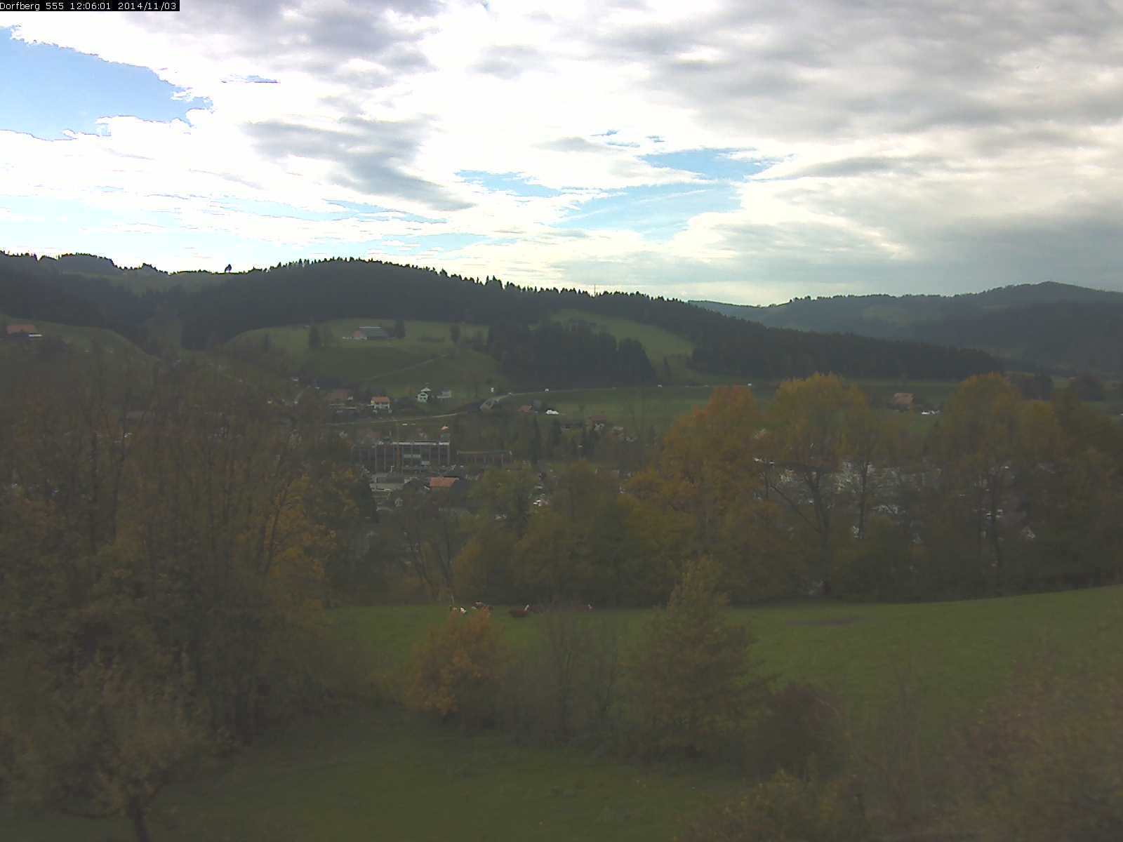 Webcam-Bild: Aussicht vom Dorfberg in Langnau 20141103-120601