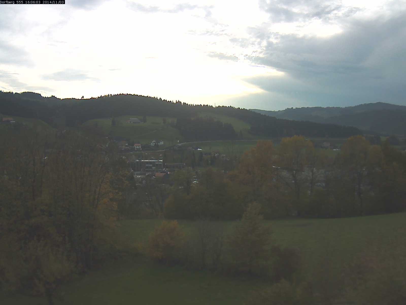 Webcam-Bild: Aussicht vom Dorfberg in Langnau 20141103-160601