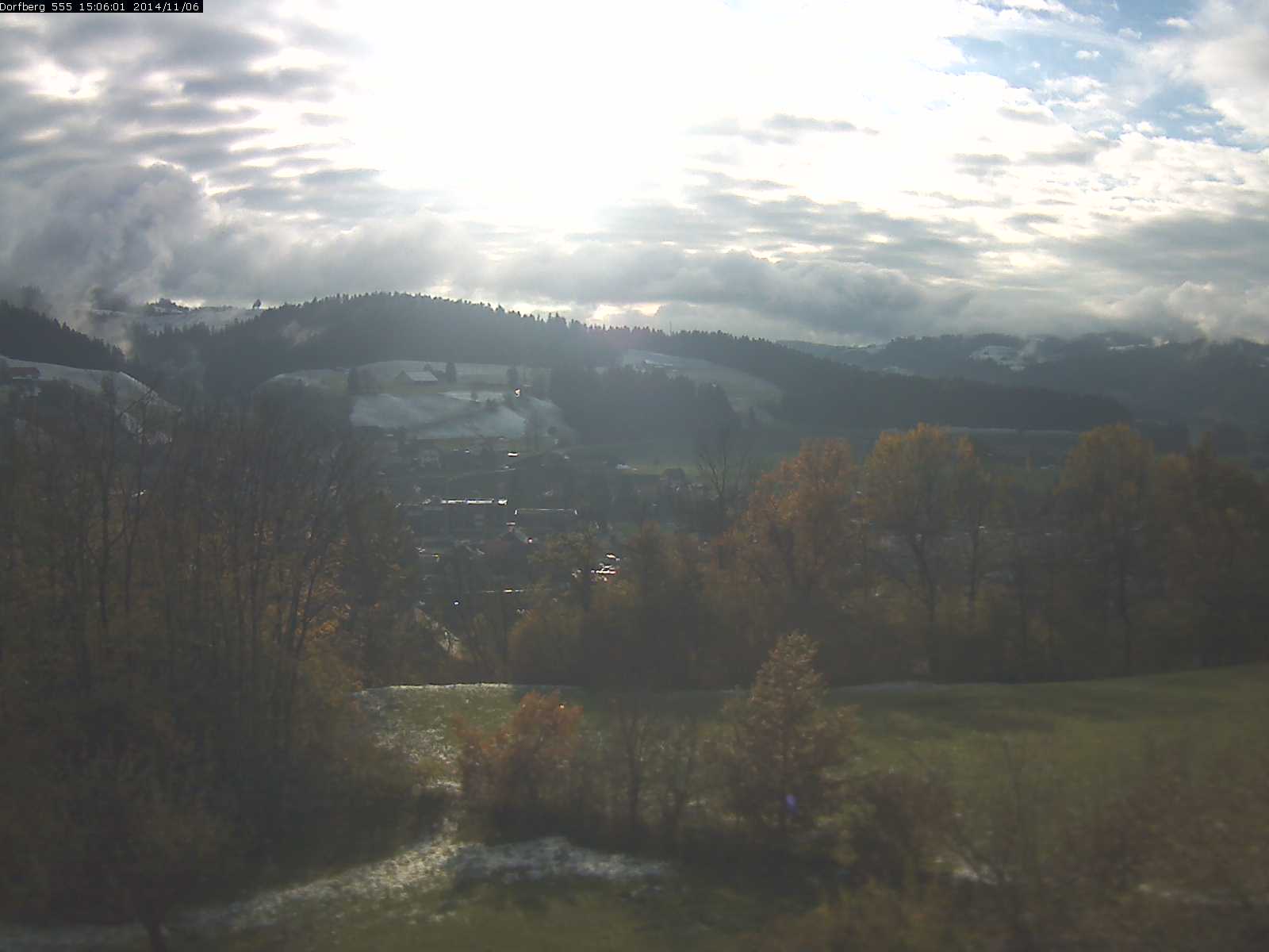 Webcam-Bild: Aussicht vom Dorfberg in Langnau 20141106-150601
