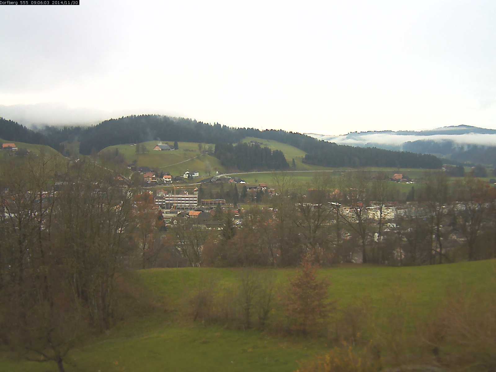 Webcam-Bild: Aussicht vom Dorfberg in Langnau 20141130-090601