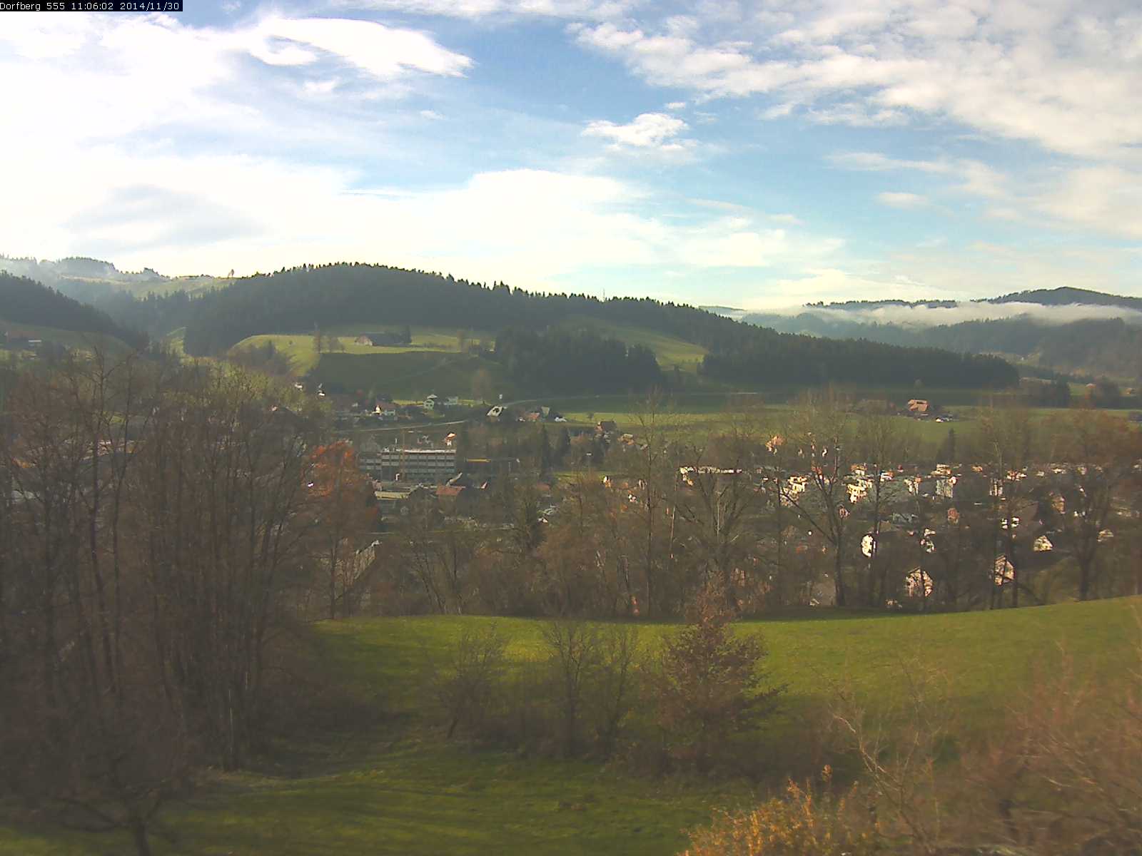 Webcam-Bild: Aussicht vom Dorfberg in Langnau 20141130-110601