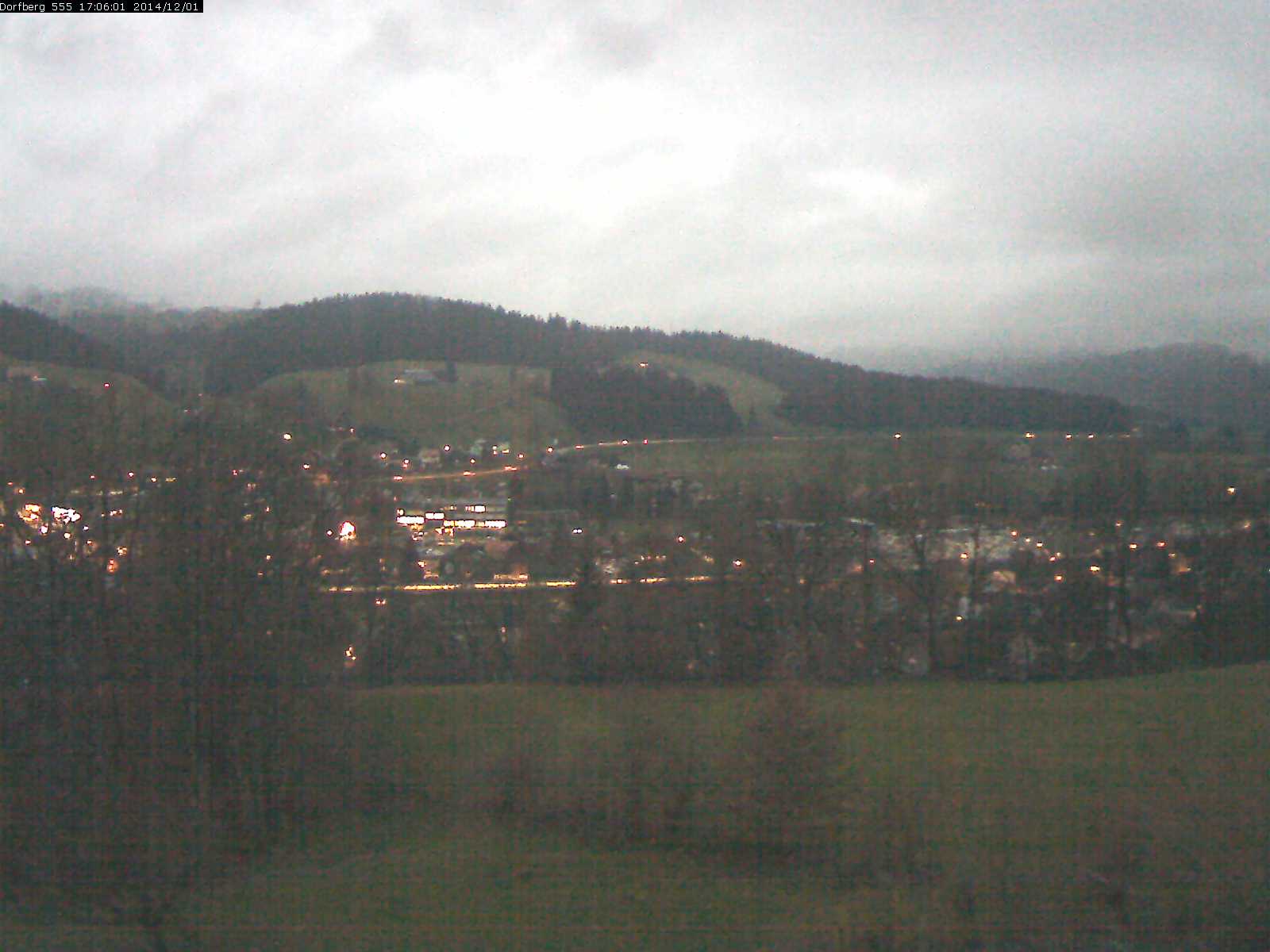 Webcam-Bild: Aussicht vom Dorfberg in Langnau 20141201-170601