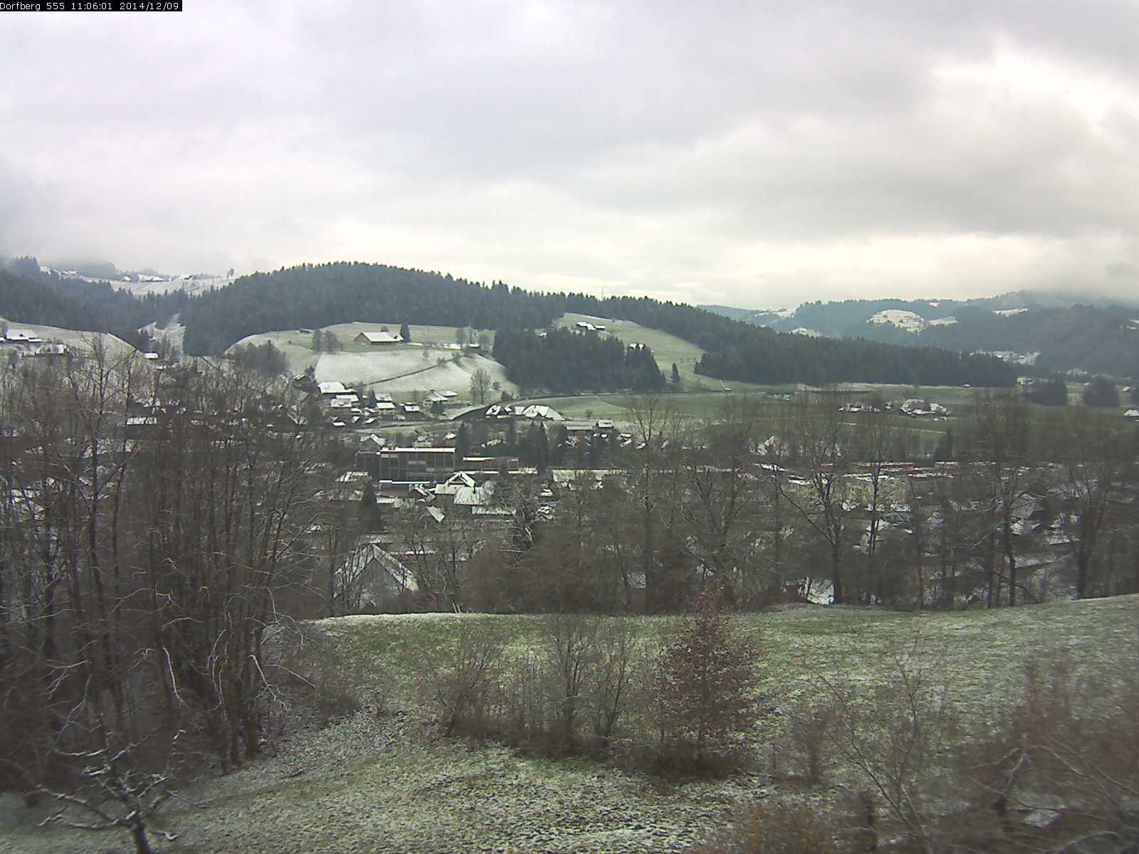 Webcam-Bild: Aussicht vom Dorfberg in Langnau 20141209-110601