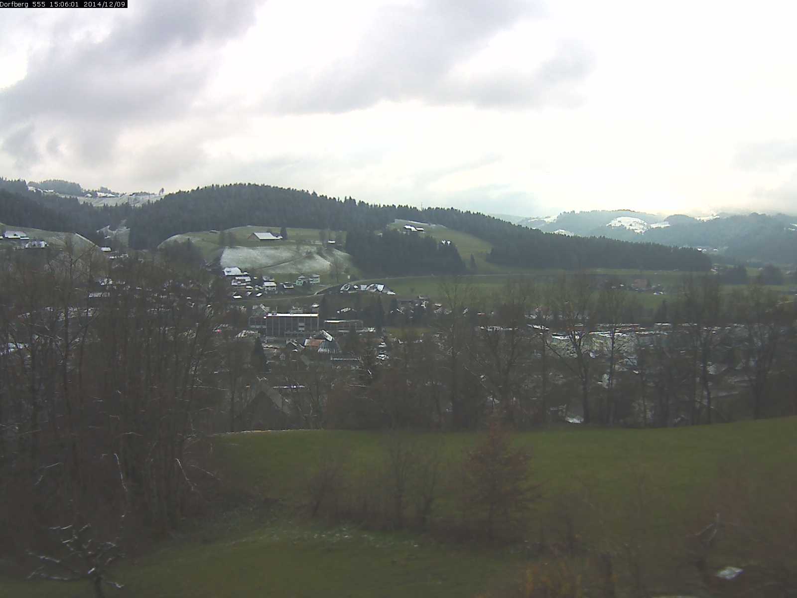 Webcam-Bild: Aussicht vom Dorfberg in Langnau 20141209-150601