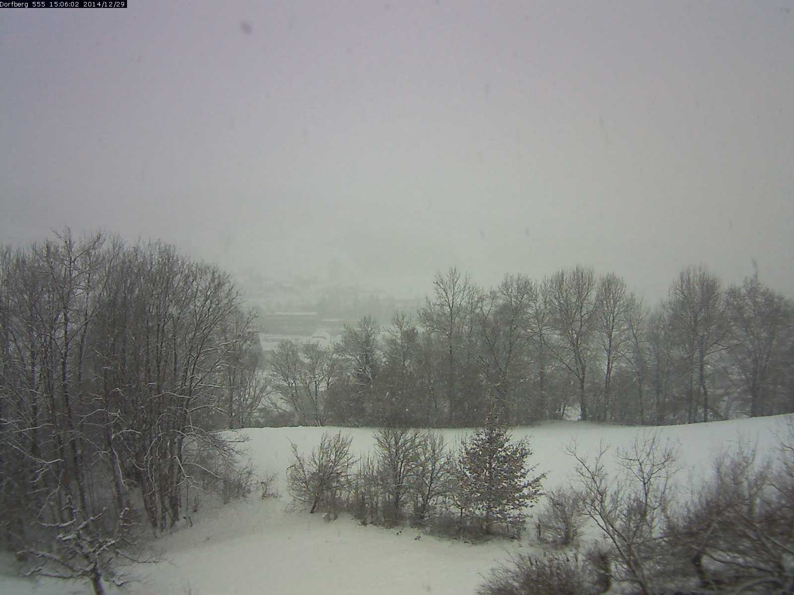 Webcam-Bild: Aussicht vom Dorfberg in Langnau 20141229-150602