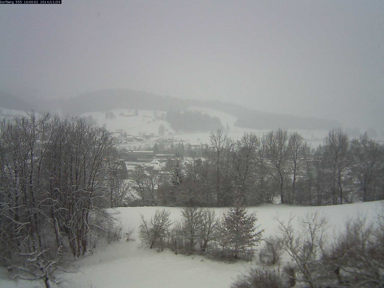Webcam-Bild: Aussicht vom Dorfberg in Langnau 20141229-160601