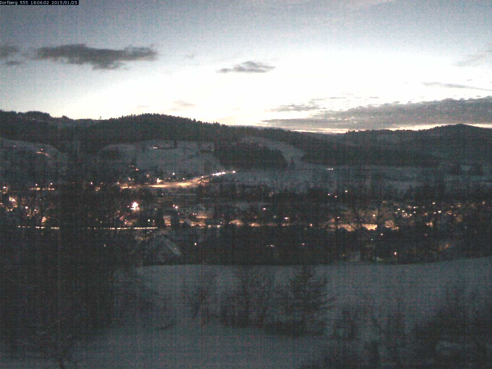 Webcam-Bild: Aussicht vom Dorfberg in Langnau 20150125-180601