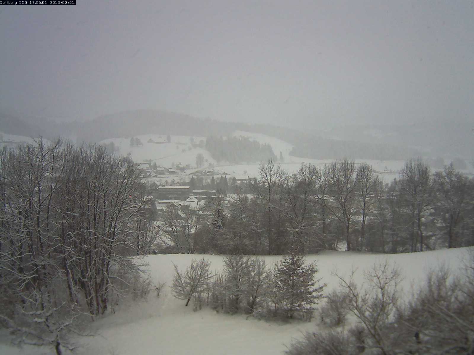Webcam-Bild: Aussicht vom Dorfberg in Langnau 20150201-170601