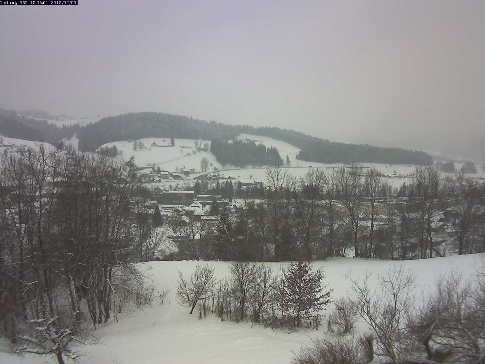 Webcam-Bild: Aussicht vom Dorfberg in Langnau 20150205-150601