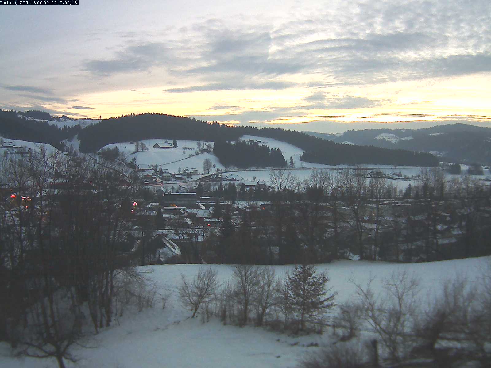 Webcam-Bild: Aussicht vom Dorfberg in Langnau 20150213-180601