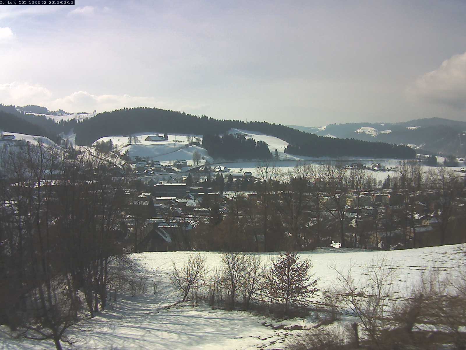 Webcam-Bild: Aussicht vom Dorfberg in Langnau 20150215-120601