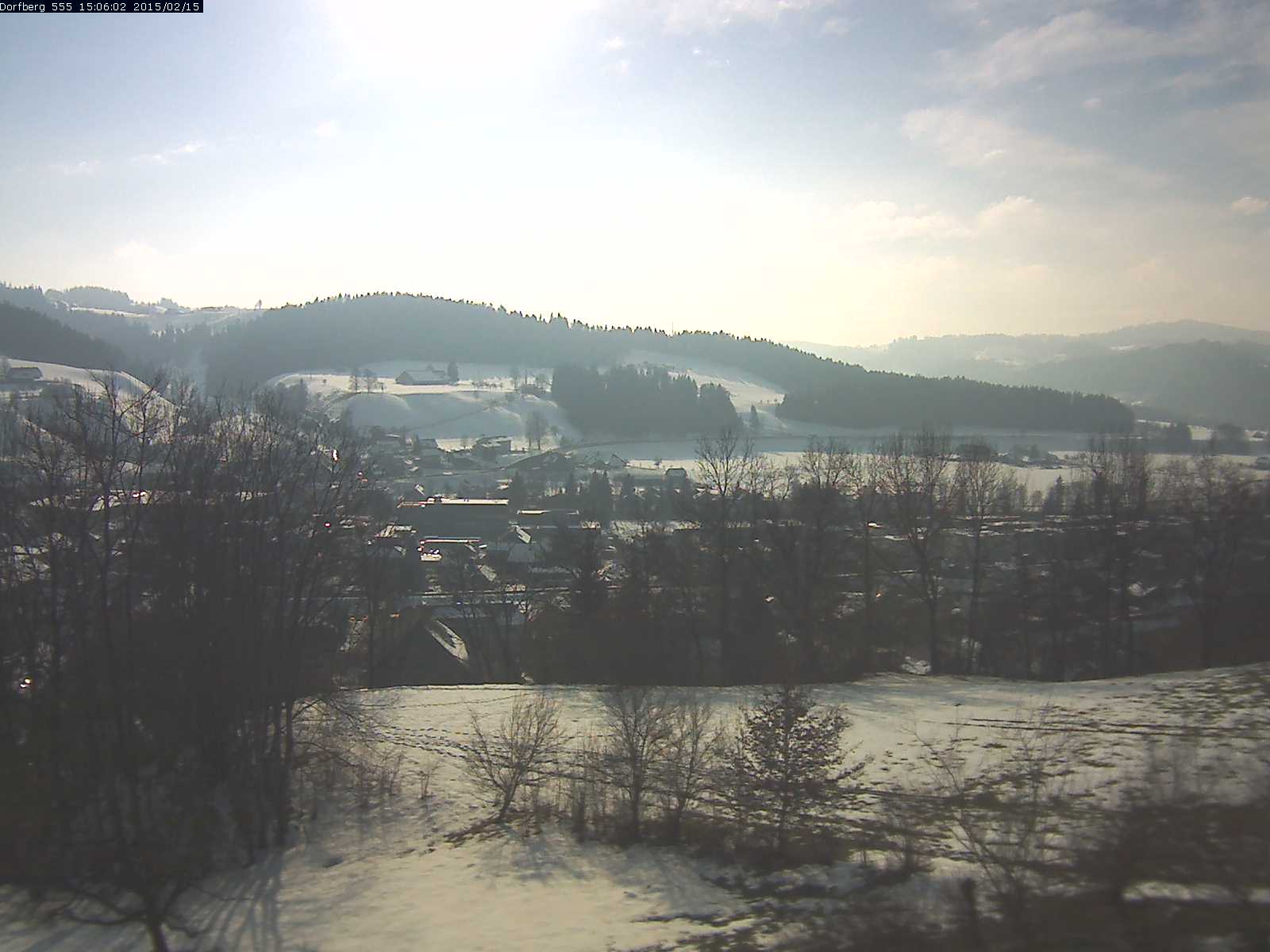 Webcam-Bild: Aussicht vom Dorfberg in Langnau 20150215-150601