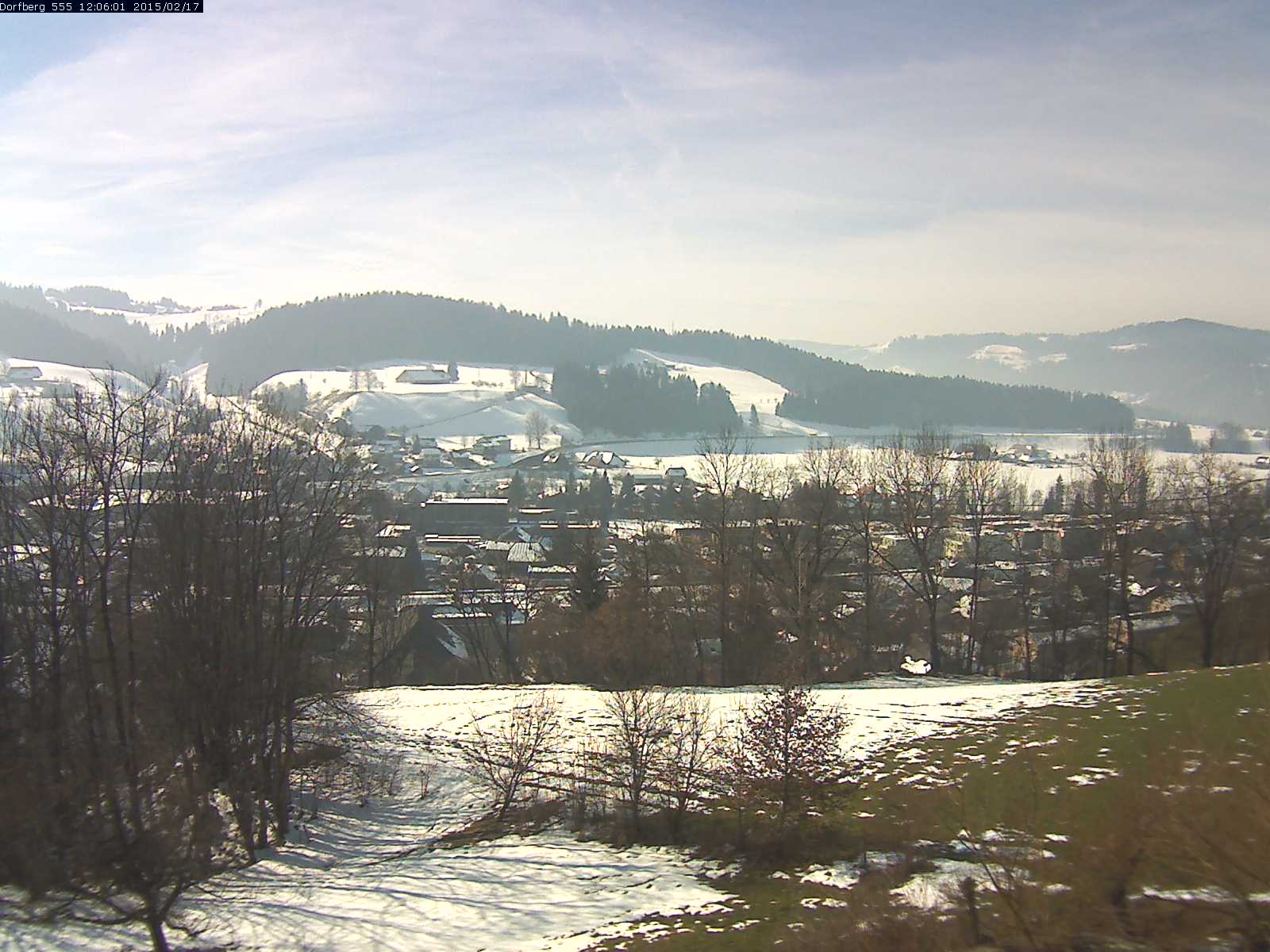 Webcam-Bild: Aussicht vom Dorfberg in Langnau 20150217-120601