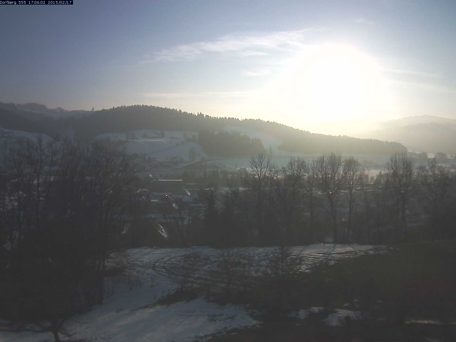 Webcam-Bild: Aussicht vom Dorfberg in Langnau 20150217-170601