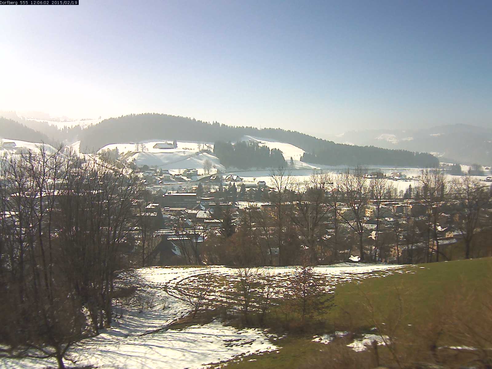 Webcam-Bild: Aussicht vom Dorfberg in Langnau 20150219-120601