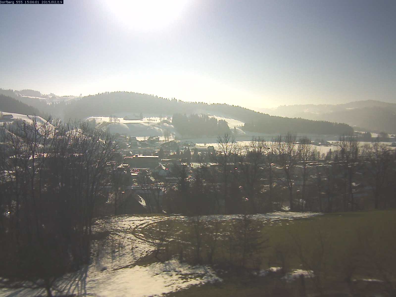 Webcam-Bild: Aussicht vom Dorfberg in Langnau 20150219-150601