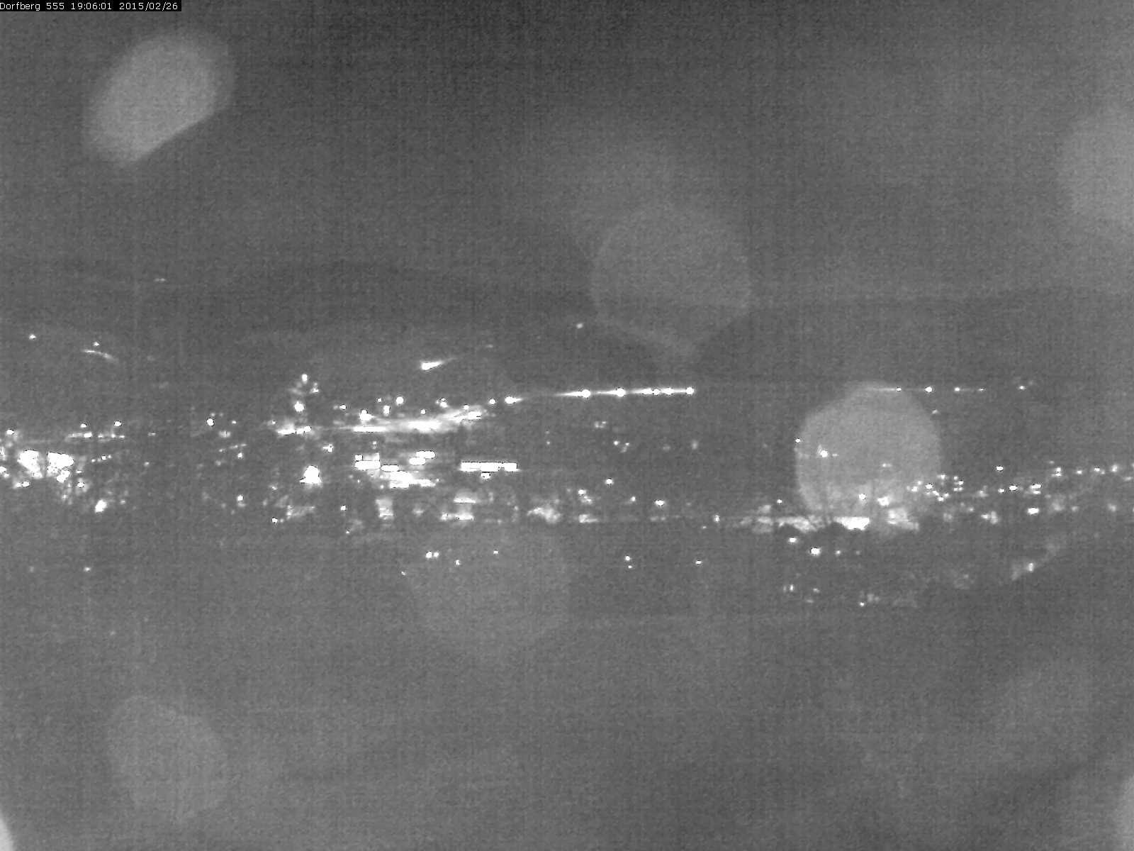 Webcam-Bild: Aussicht vom Dorfberg in Langnau 20150226-190601