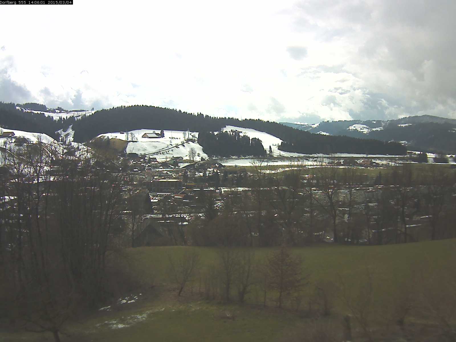 Webcam-Bild: Aussicht vom Dorfberg in Langnau 20150304-140601