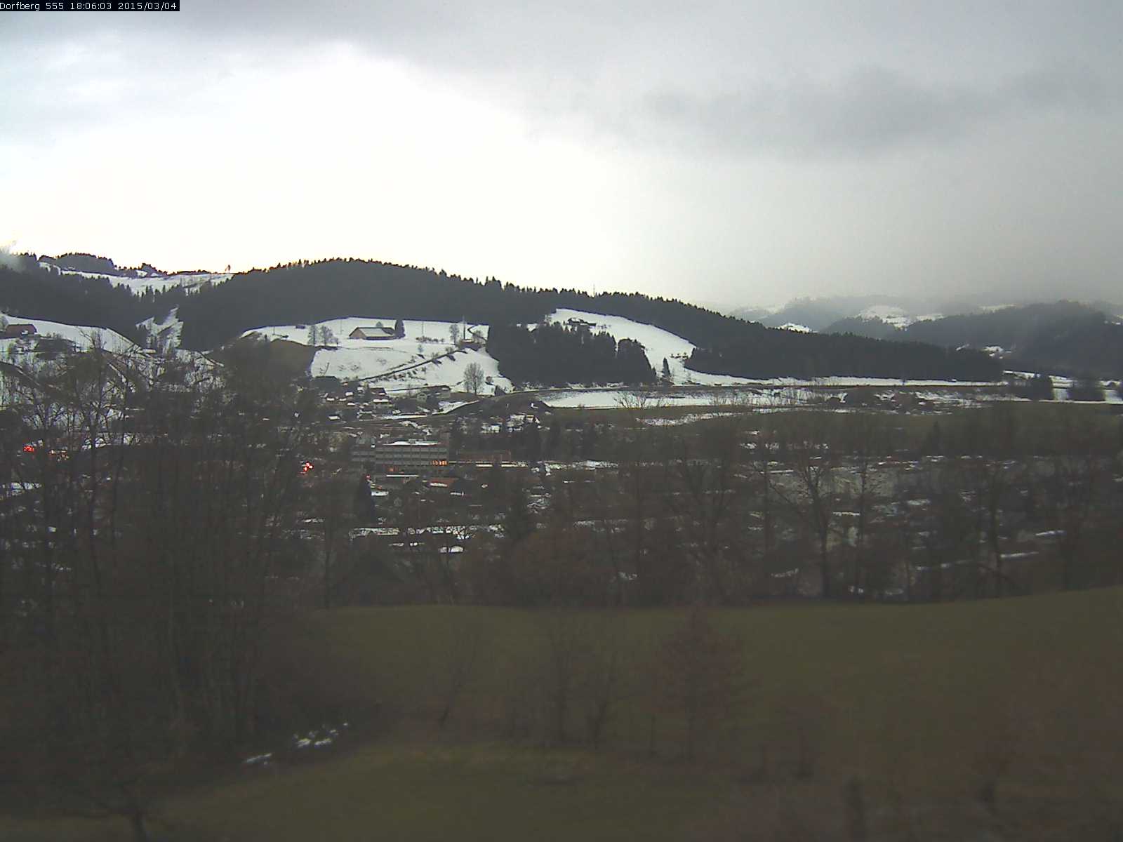 Webcam-Bild: Aussicht vom Dorfberg in Langnau 20150304-180601