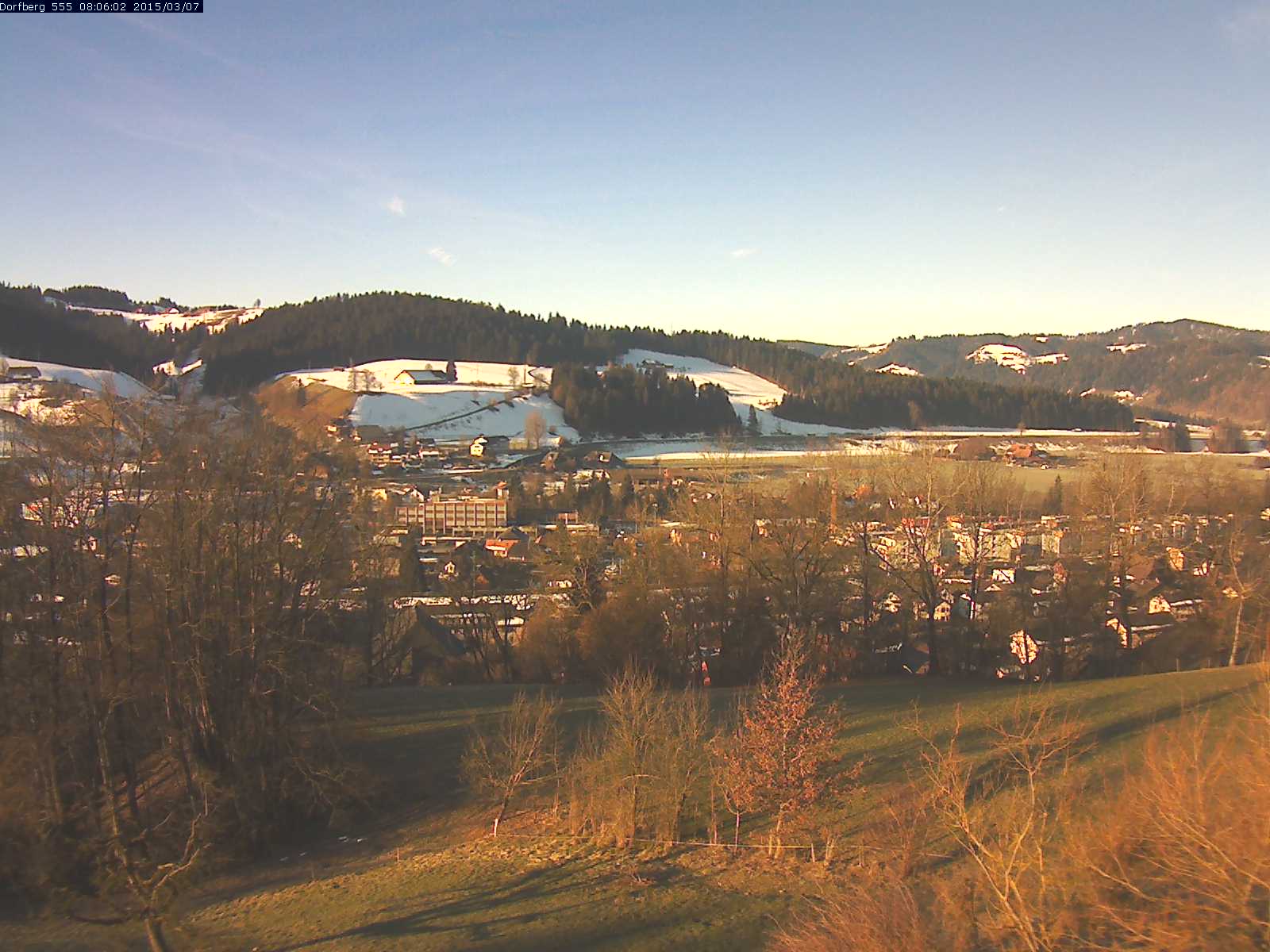 Webcam-Bild: Aussicht vom Dorfberg in Langnau 20150307-080601