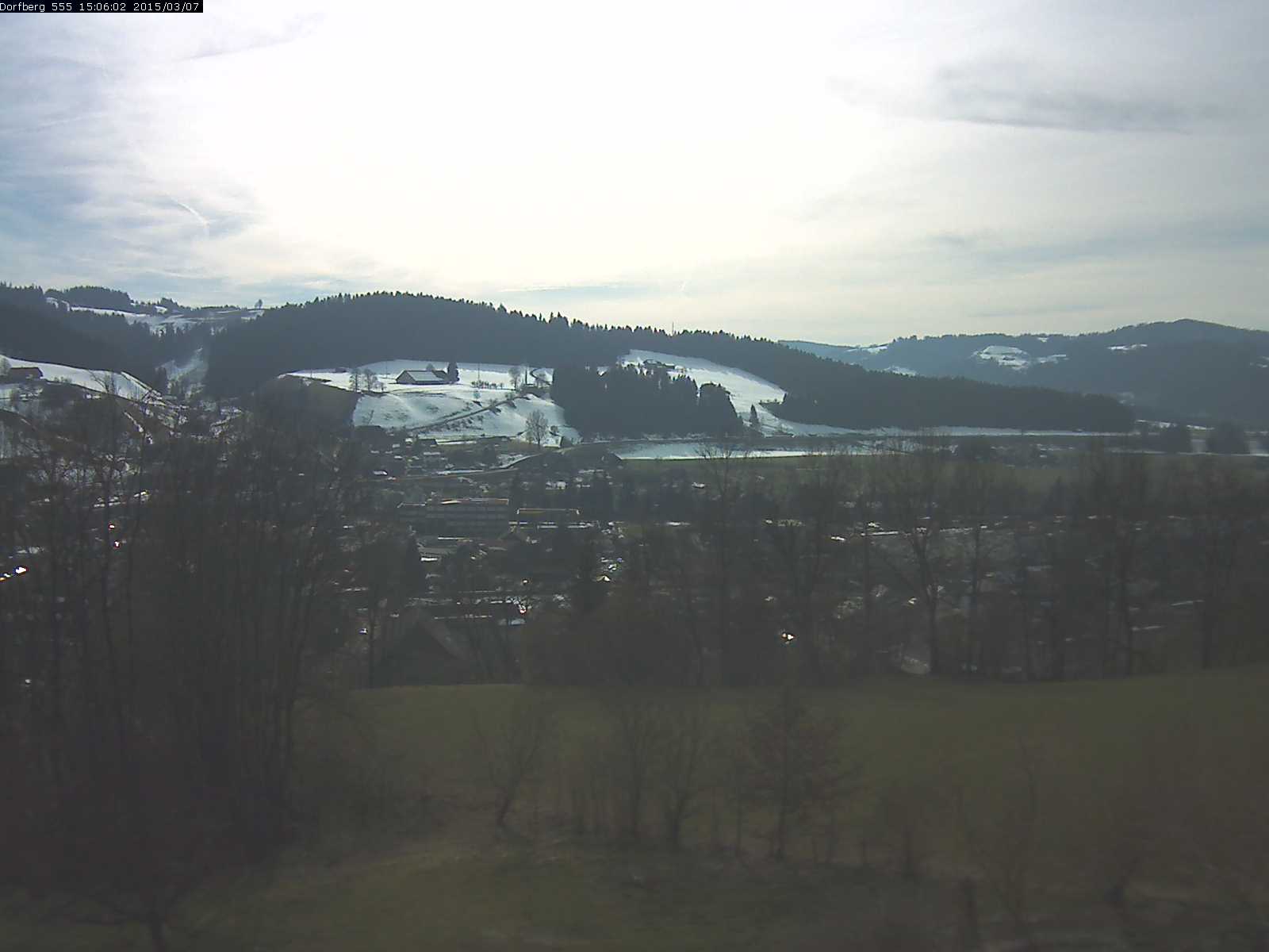 Webcam-Bild: Aussicht vom Dorfberg in Langnau 20150307-150601