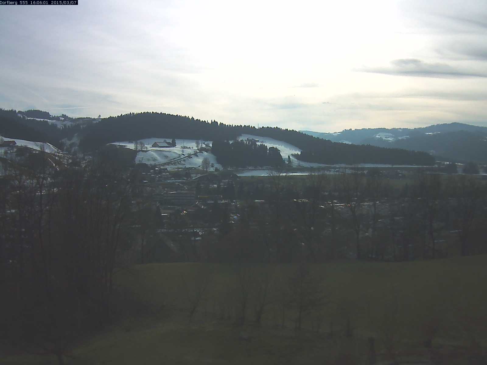 Webcam-Bild: Aussicht vom Dorfberg in Langnau 20150307-160601