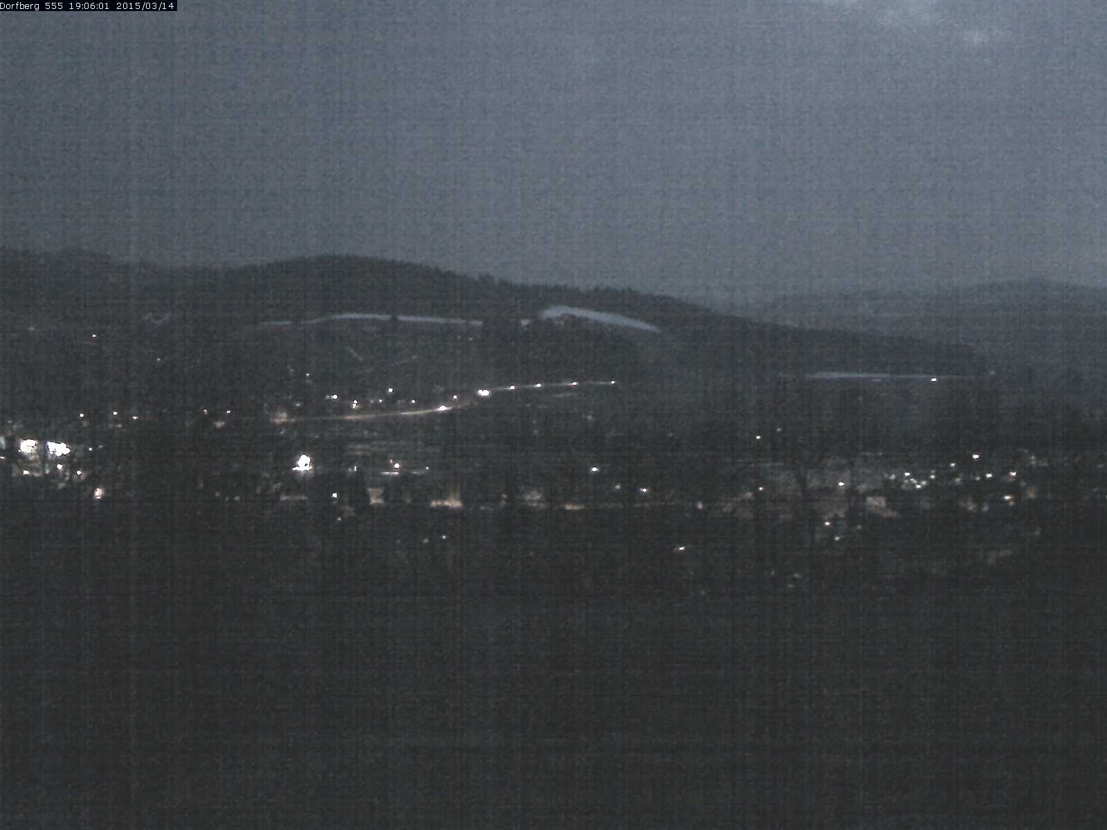 Webcam-Bild: Aussicht vom Dorfberg in Langnau 20150314-190601