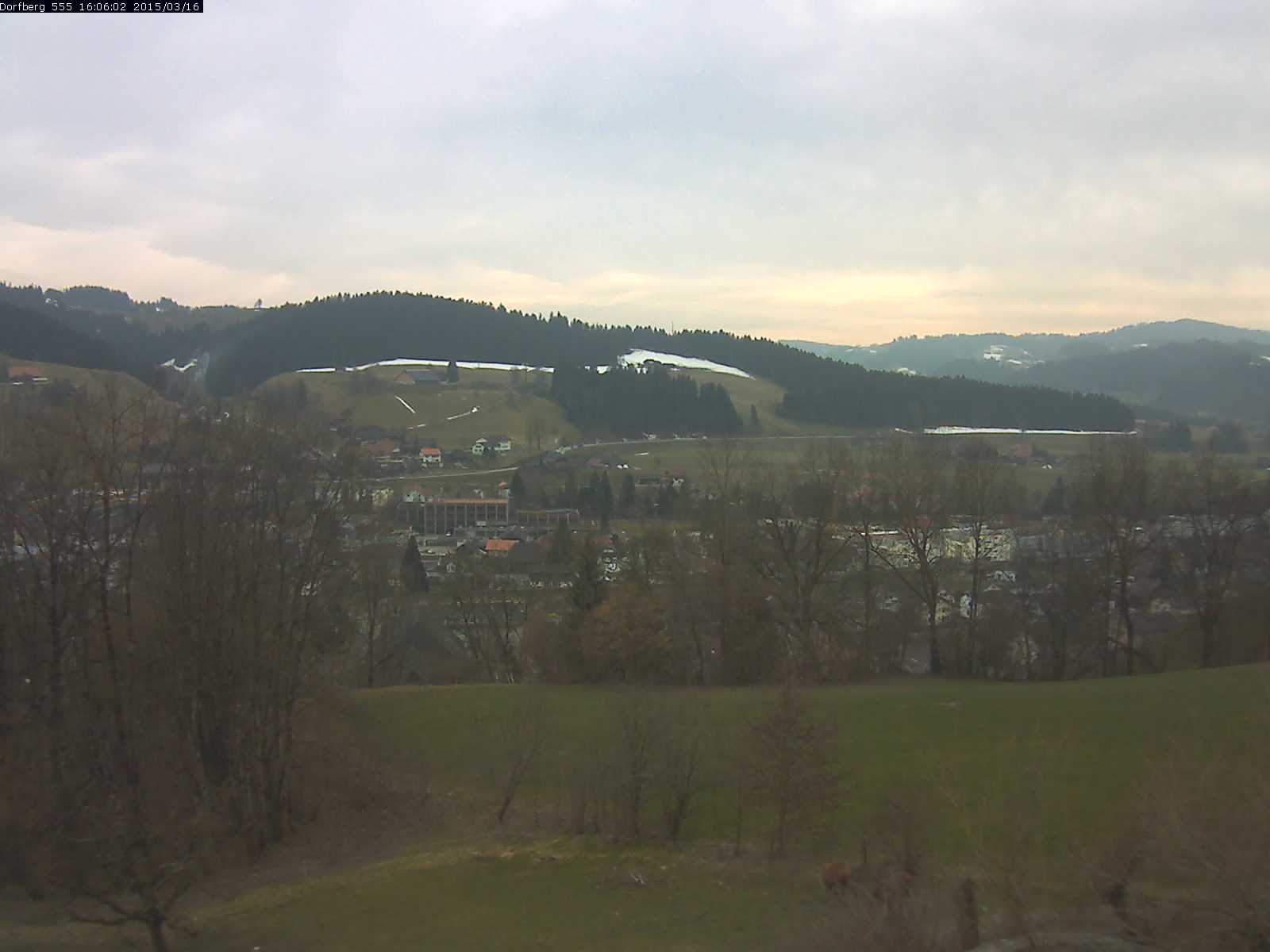 Webcam-Bild: Aussicht vom Dorfberg in Langnau 20150316-160601
